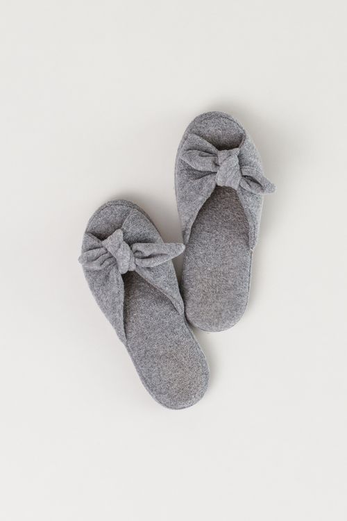 CHINELO ATOALHADO CINZA - CHINELOS